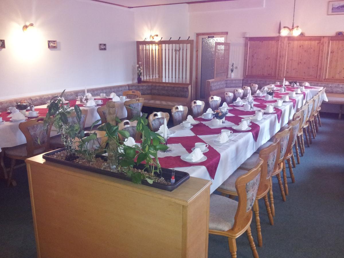 Hotel Zum Einsiedler Deutschneudorf Zimmer foto